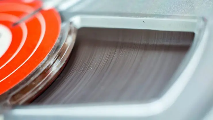 dateline with tamzin outhwaite discovery uk