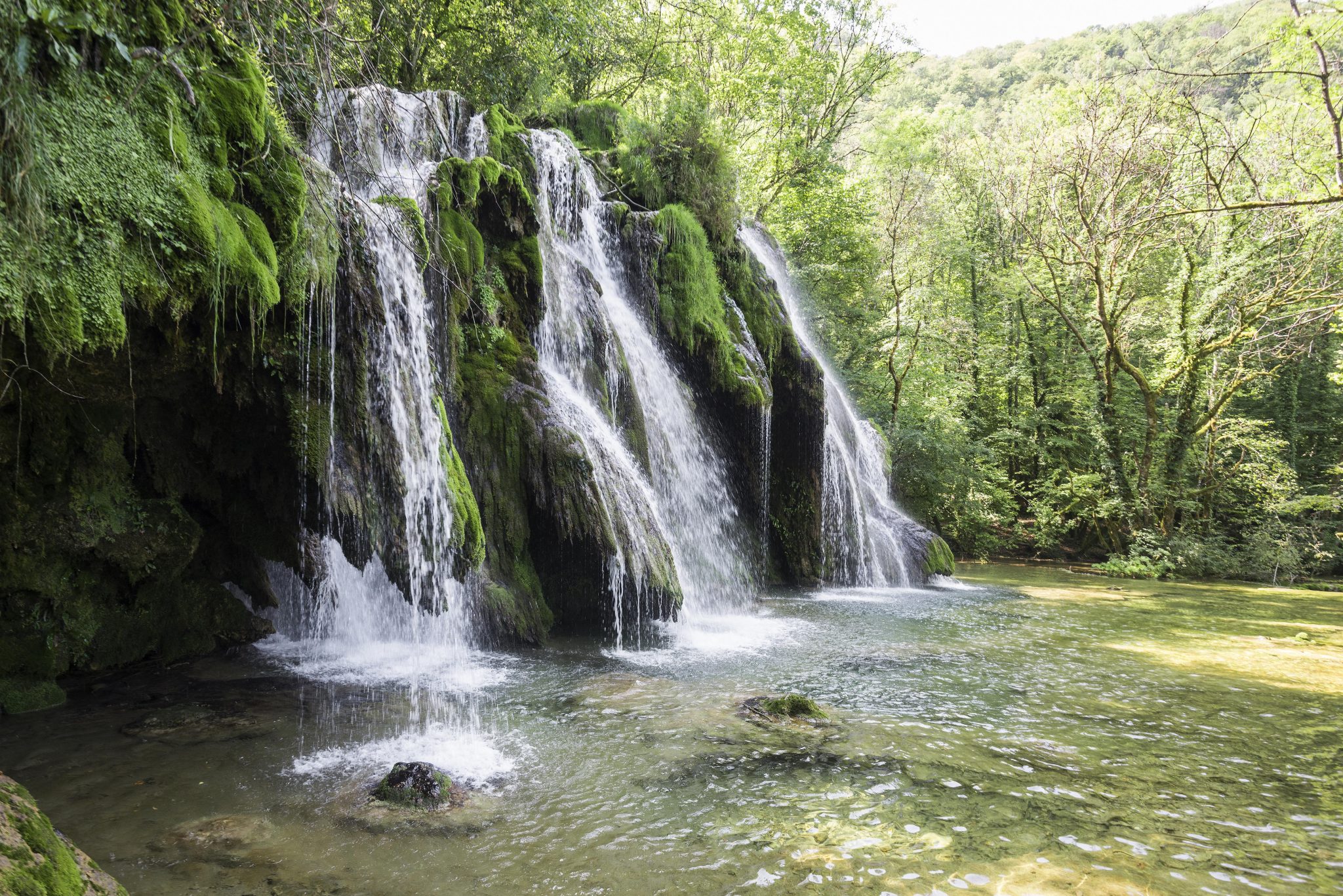 The Best Known Waterfalls in France including Photos and Location